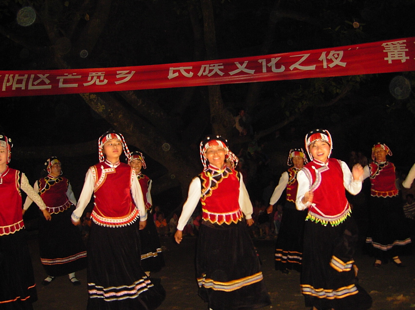 Village dance performanceKIF_0421