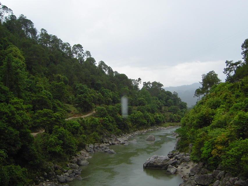 Longchuan River from covered bridge KIF_0663