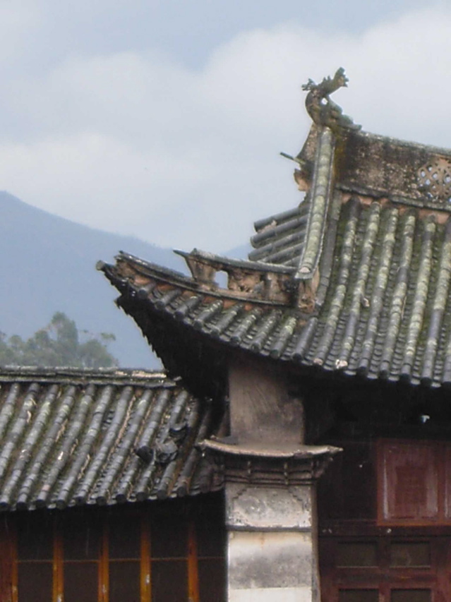 Abandoned temple Weishan KIF_0743