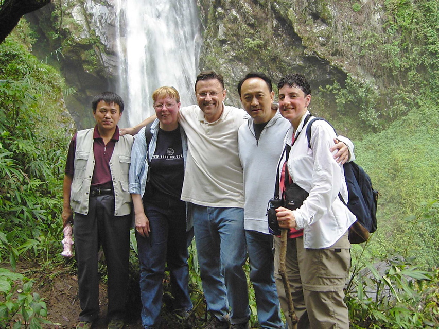 Group on trail KIF_0352