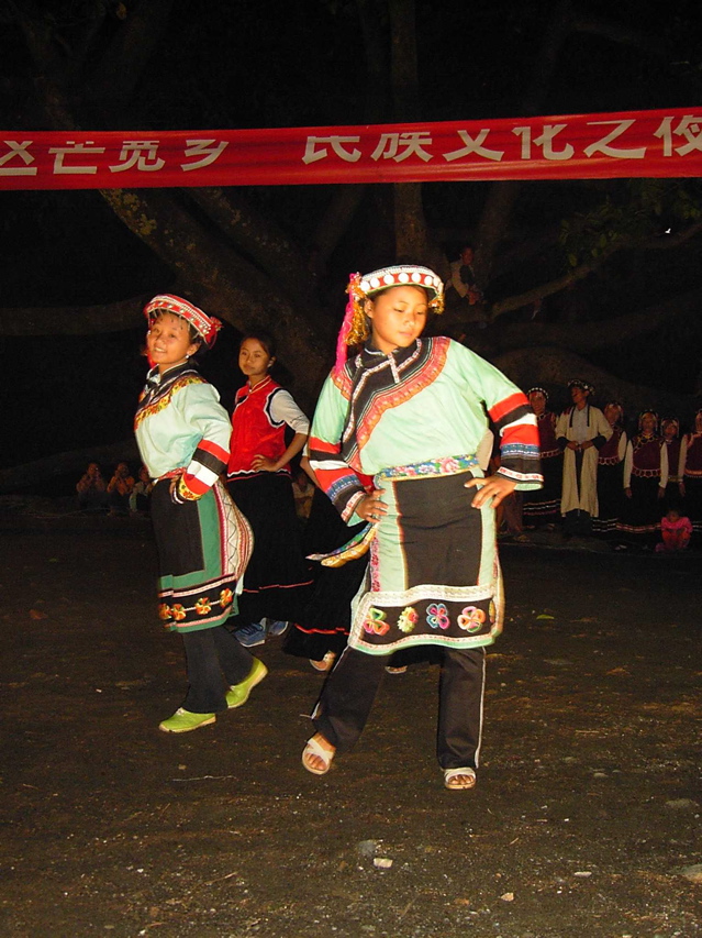 Village dance performance KIF_0419