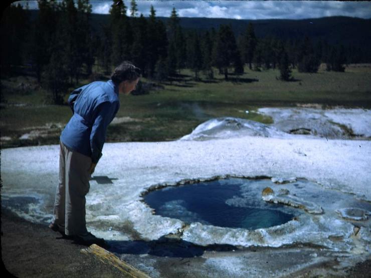 02 Yellowstone 1948 Photo #1