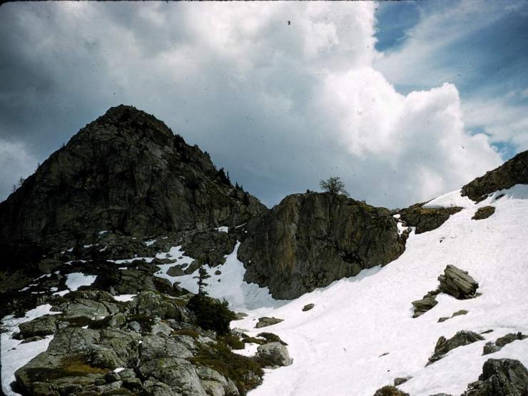 65 Mont Chetif and the valleys Photo #2