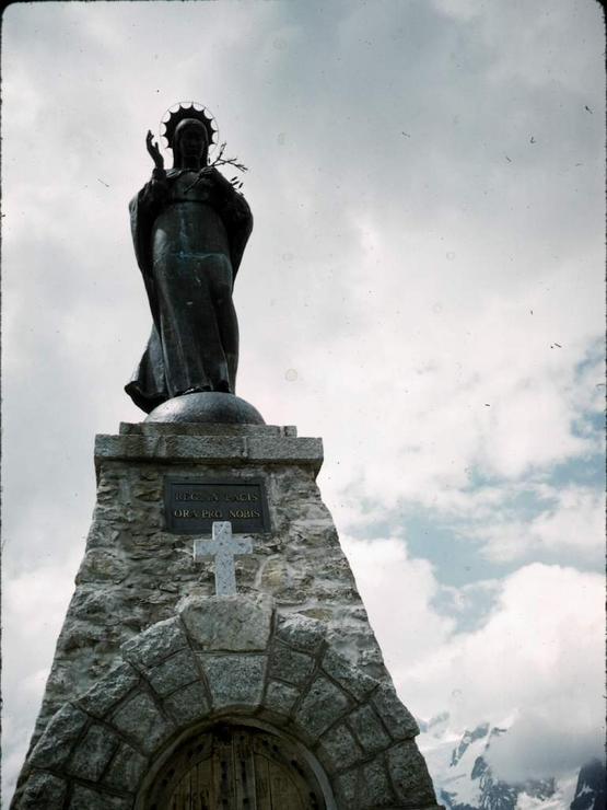 65 Mont Chetif and the valleys Photo #8