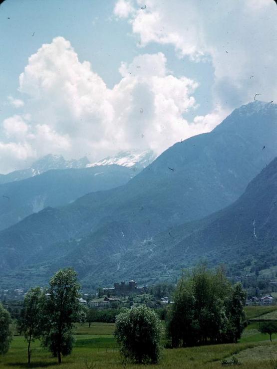 65 Mont Chetif and the valleys Photo #14