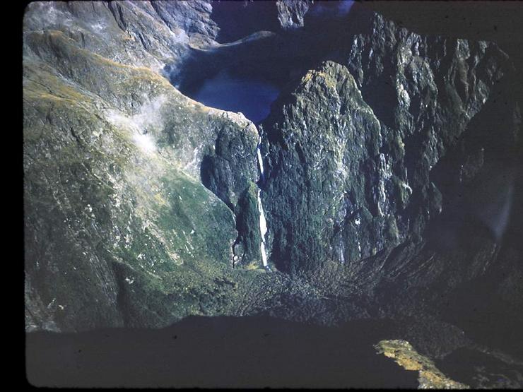 75 Into Milford Sound Photo #24