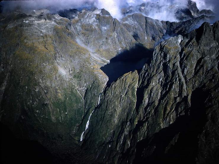 75 Into Milford Sound Photo #25