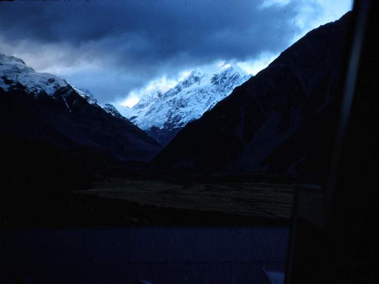 77 Mt. Cook Hermitage Photo #14