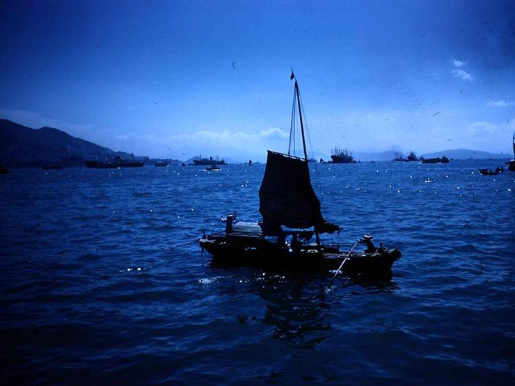 80 A Governor-General leaves Photo #6