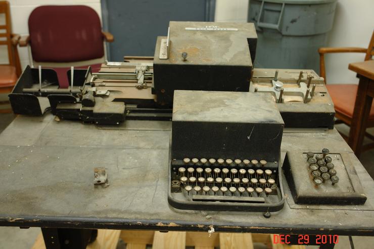 IBM 031 Punch Photo #2