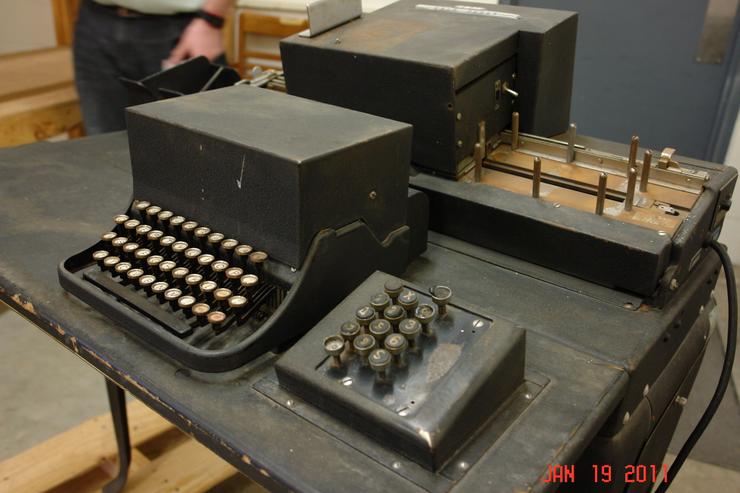 IBM 031 Punch Photo #6