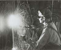 Lewis Hine (1874-1940)
Photograph of welder, Empire State Building, New York, 1930-31, Avery Library, Drawings and Archives, Empire State Building Archive