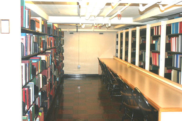 Typical stacks (after renovation)