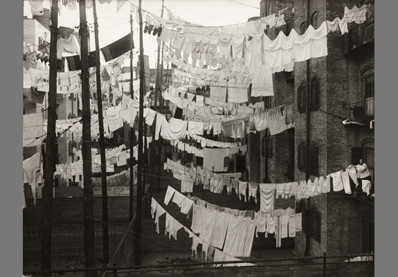 Rockwoods Studio, <em>Airshaft with Laundry</em>, 1910s, Gelatin silver print