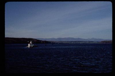 River with Esopus Lighthouse
