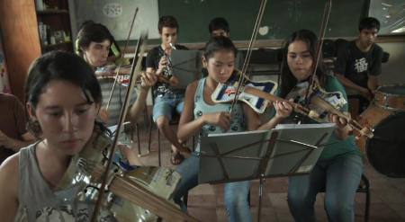 LandfillHarmonic_Classroom.png
