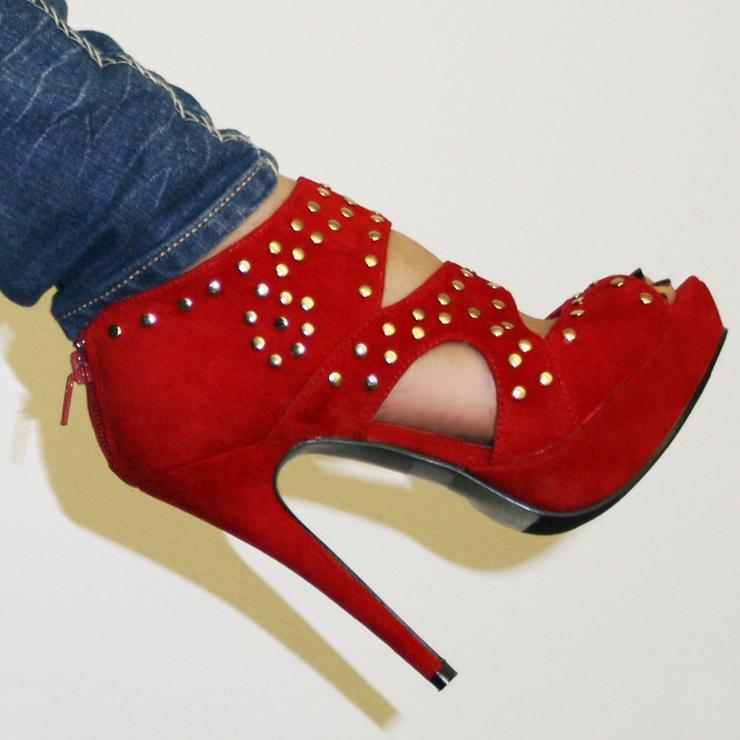 Zapatos de diciembre del 2010 Foto #2
