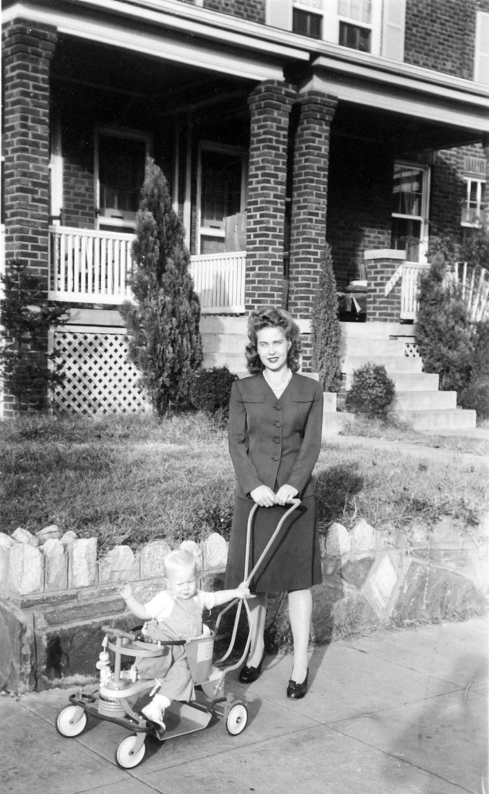 http://www.columbia.edu/~fdc/family/momandme1945.jpg