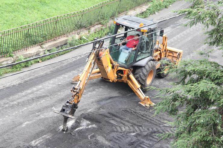 Reservoir Oval Repaving Photo #5