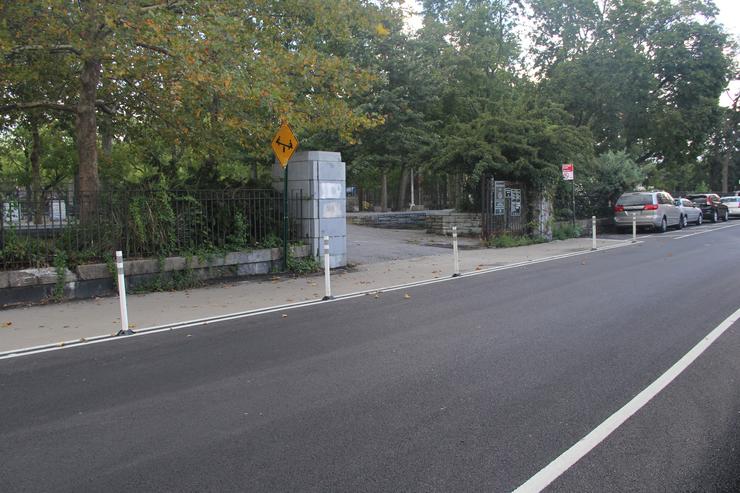 Reservoir Oval Repaving Photo #30
