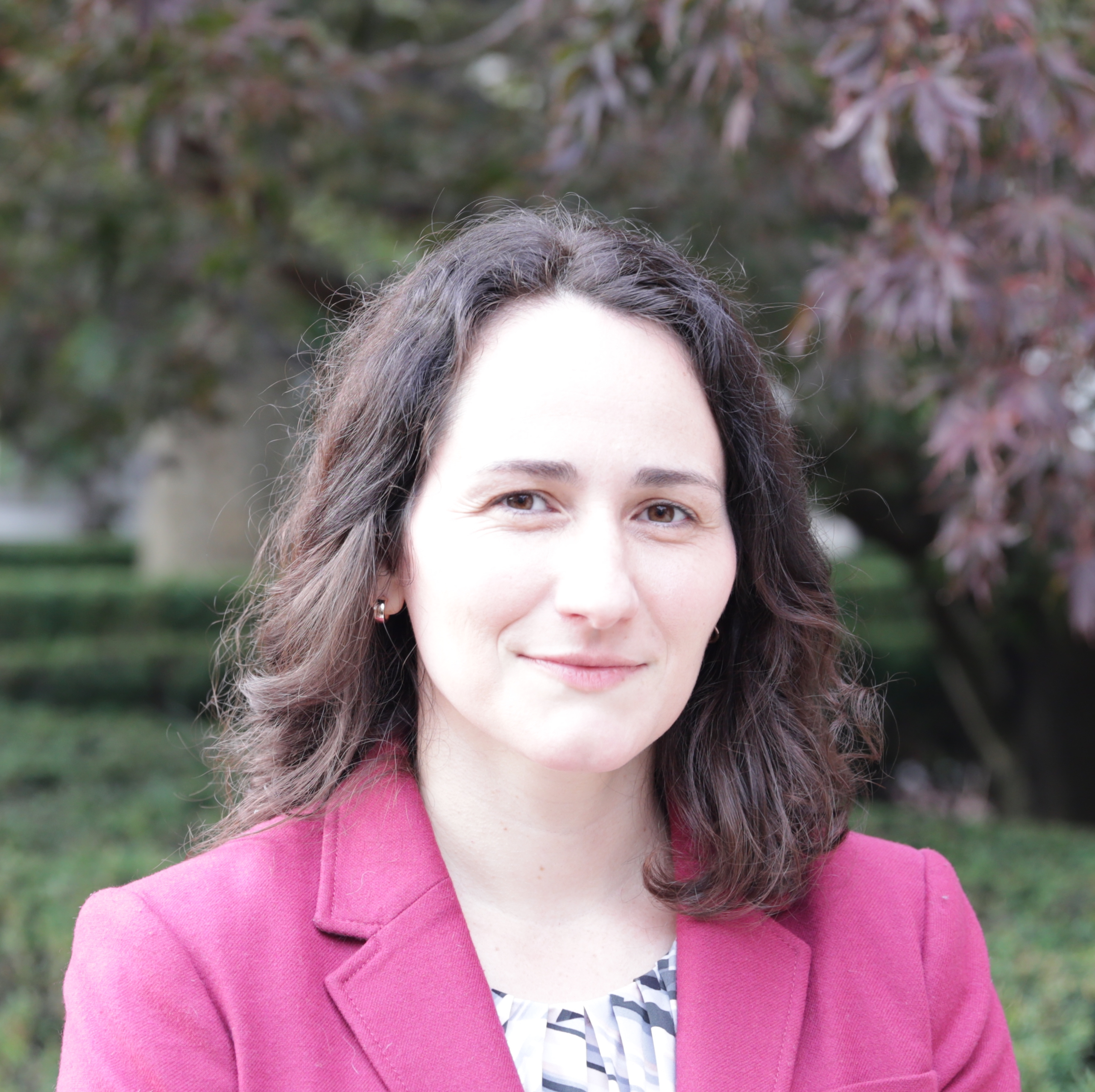 Hannah Farber headshot