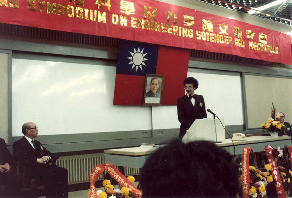 Professor_Longman_as_Co-Chair_of_the_Conference_acknowledging_Ex-President_H._E._Yen_Chia-Kan.jpg