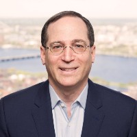 Headshot of Columbia University Board of Trustees Co-chair Jonathan Lavine II