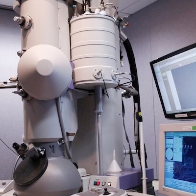 A cryo-electron microscope