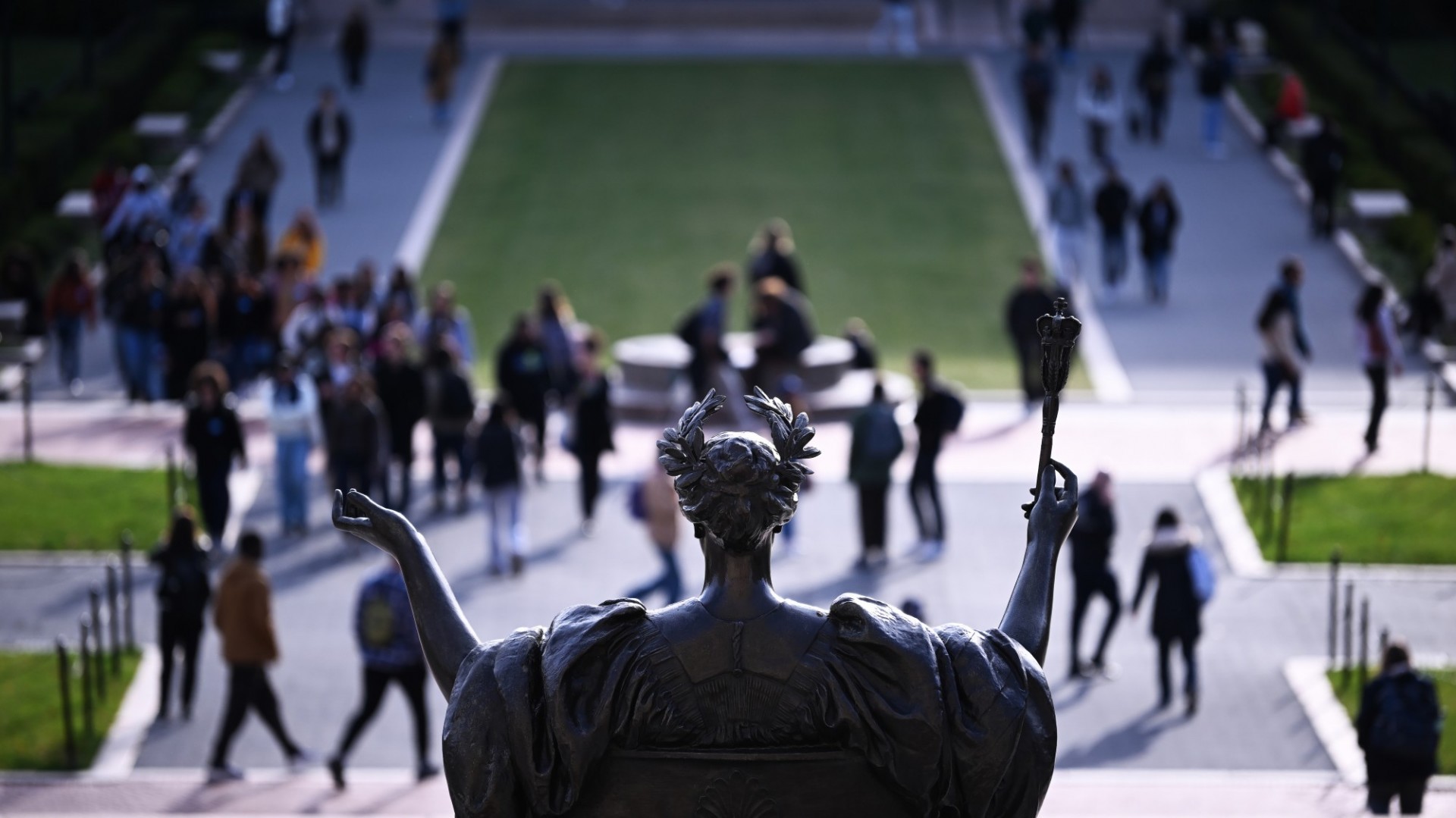 Alma mater statue