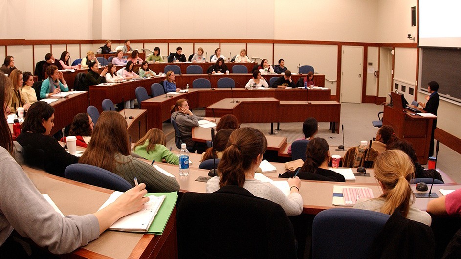 Cross-Disciplinary Frontiers Courses Connect Schools and Students
