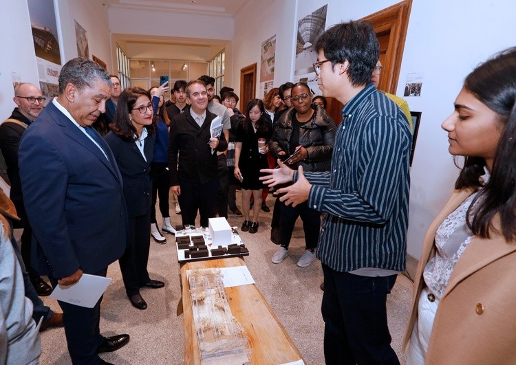 "Extreme Scale" Exhibition at Avery Hall