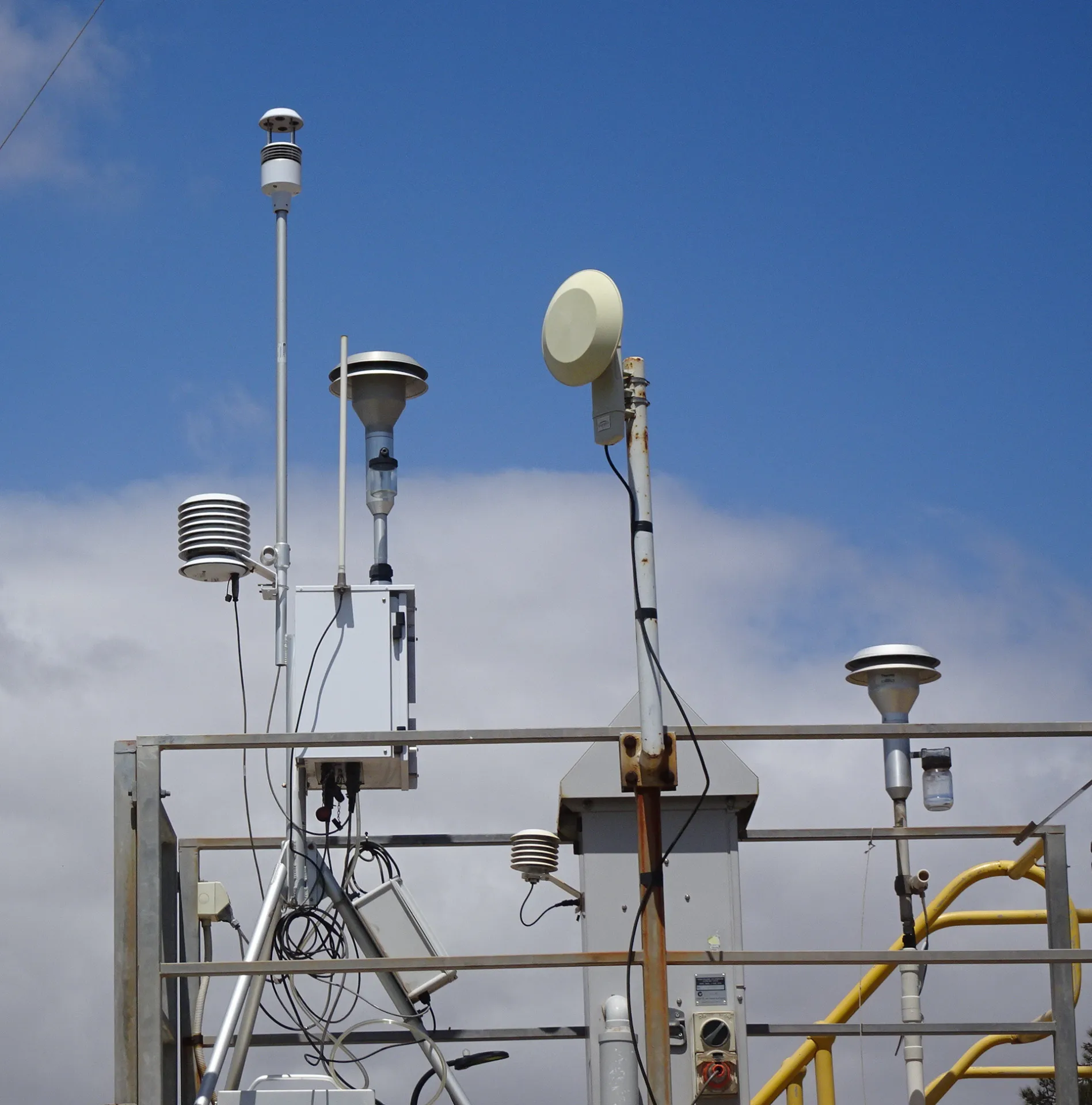 Columbia Researchers Demonstrate Impact of Air Quality Monitoring