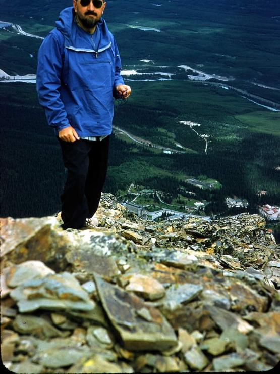 55 Climbing alone Photo #9