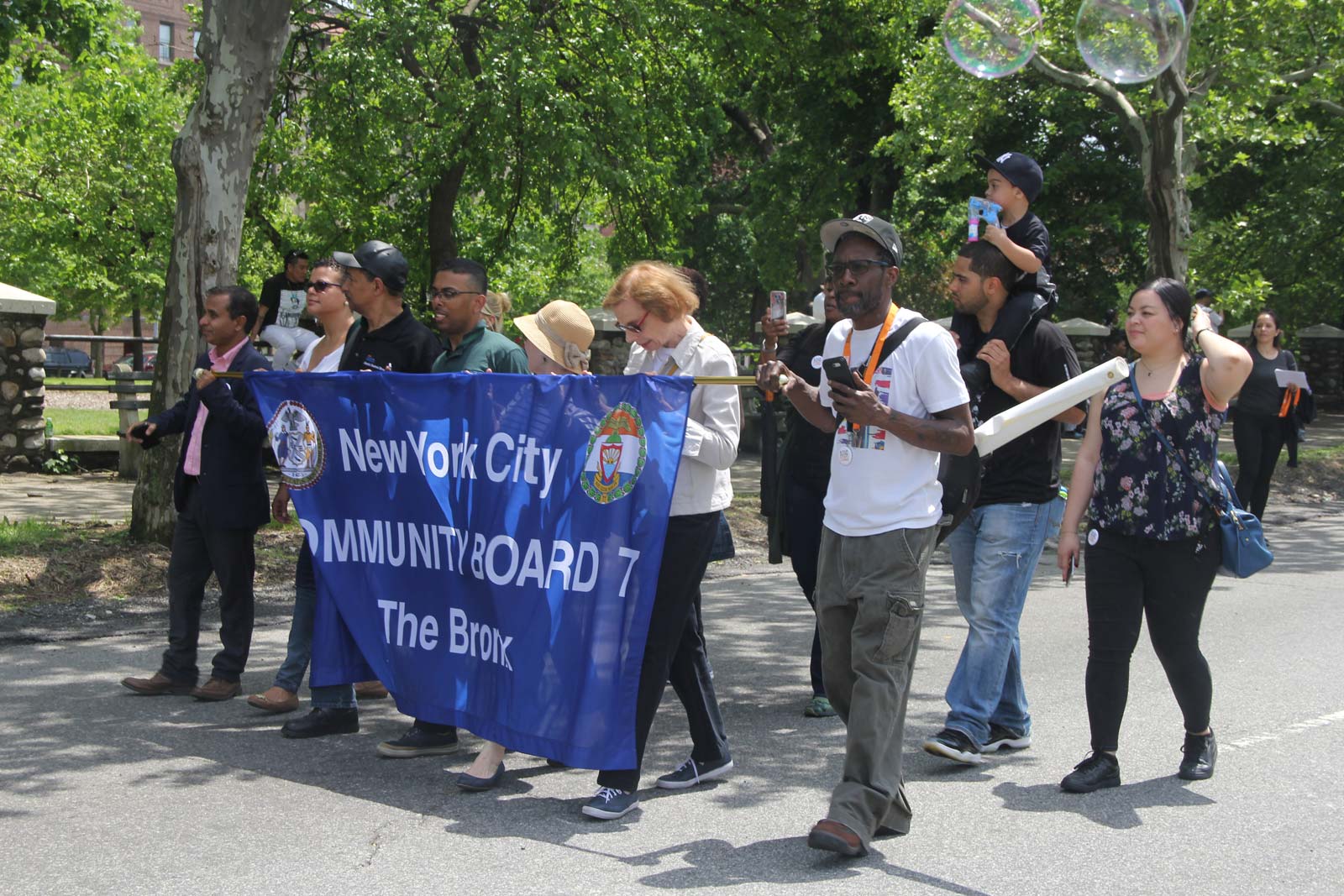 Bronx Day Parade 2018 Photo 27 The parade / El desfile