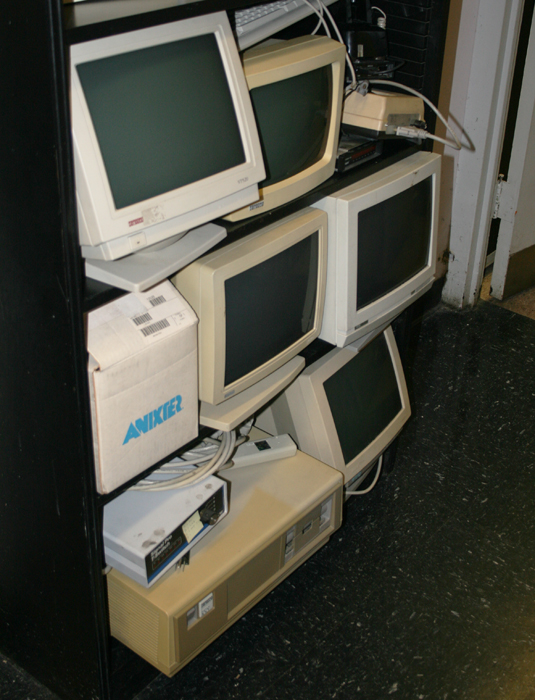 Used Computer Terminal Scrapped terminals - Photo #38 - Part 2: 2011